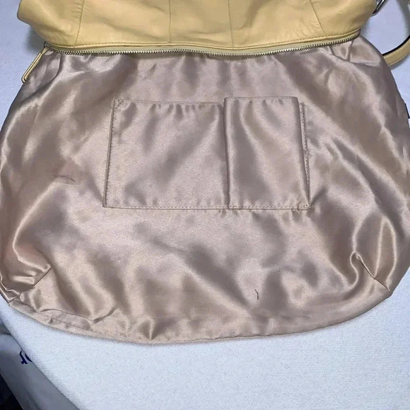COACH Purse,Shoulder bag. GUC, call outs are minimal and in pics. - Picture 7 of 10